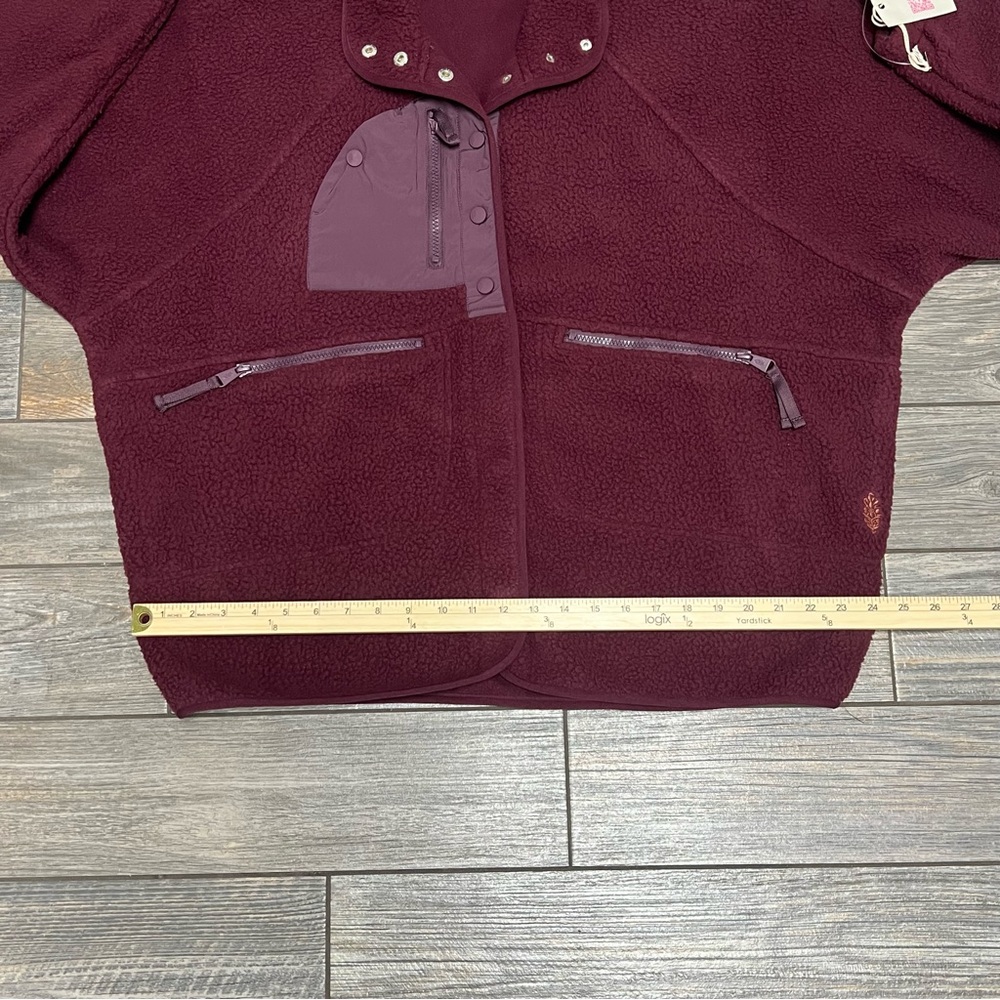 NWT Free People Movement x Hatch Hit The Slopes Fleece Jacket Medium Deep Maroon - Picture 11 of 15